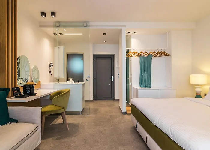 Aparthotel 360ᵒ Luxury View Collection - Adults Only 4*